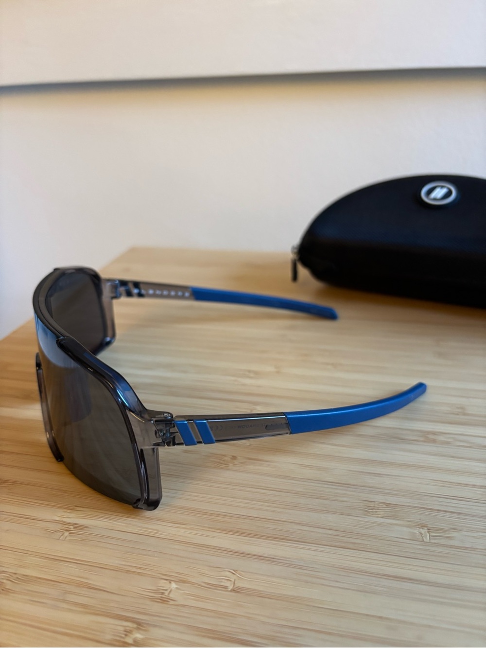 Blenders Sunglasses Expose Slate Shadow (running) - Picture 3 of 7